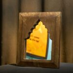 Vintage wooden mirror with engraved frame Aaeena design